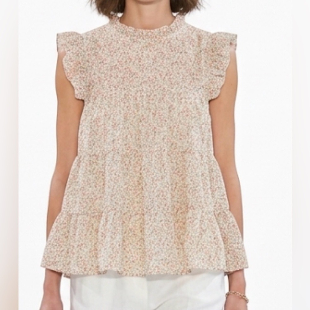 Manteau Los Angeles Floral Tiered Babydoll Top‎ Ruffle Cap Sleeve Cream Small